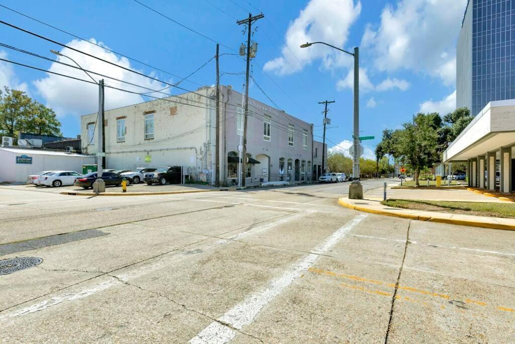 Cajun Stays-Buchanan Loft #4 Lafayette Exterior photo