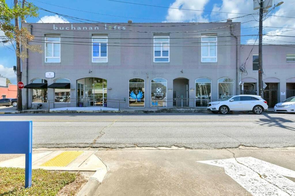 Cajun Stays-Buchanan Loft #4 Lafayette Exterior photo